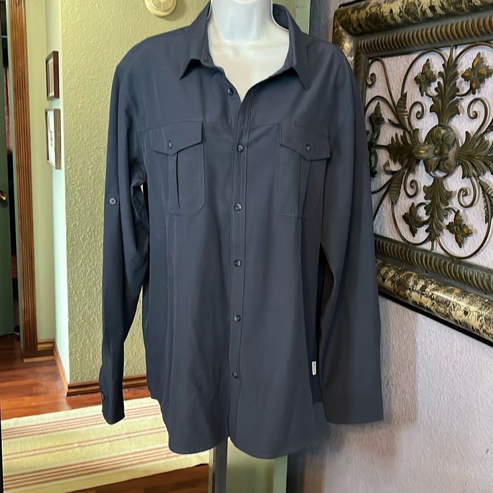 EUC Voyager Slate Blue textured Shirt Button Up Relaxed Fit Sz L